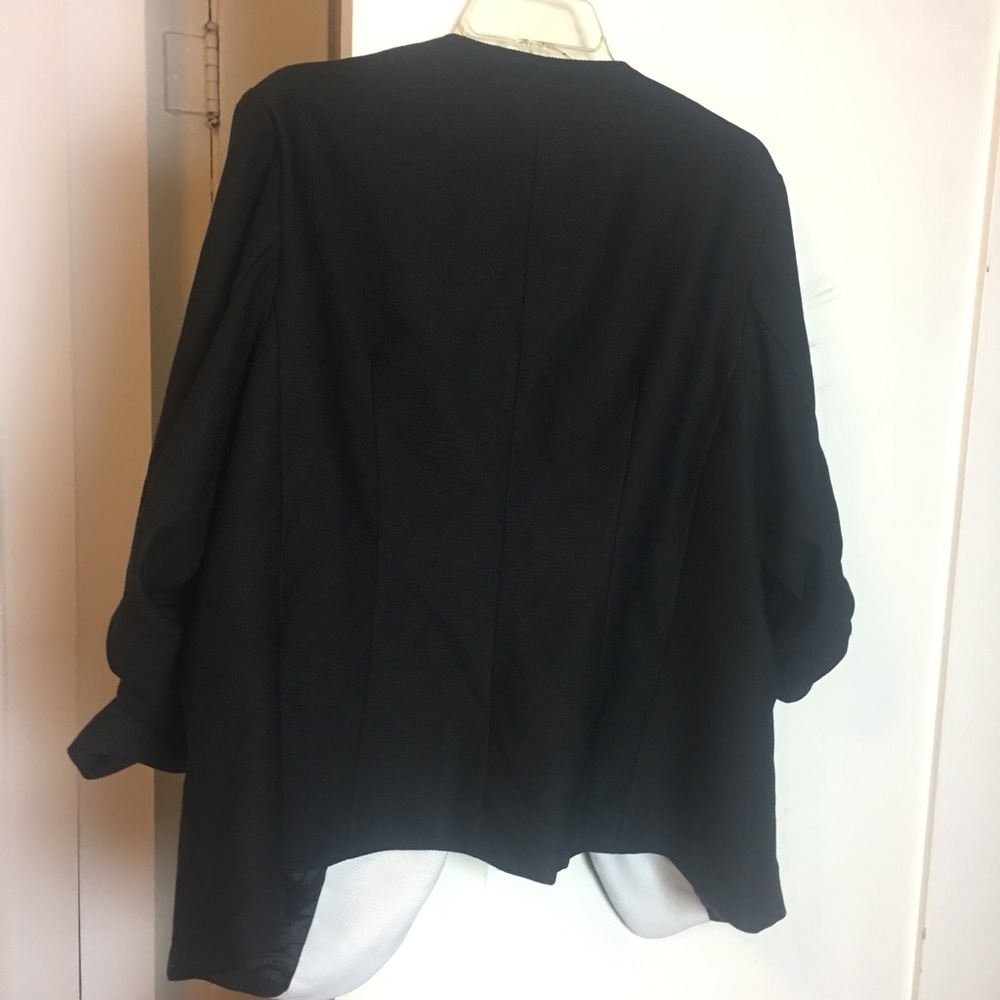 City Chic Blazer - Picture 5 of 6